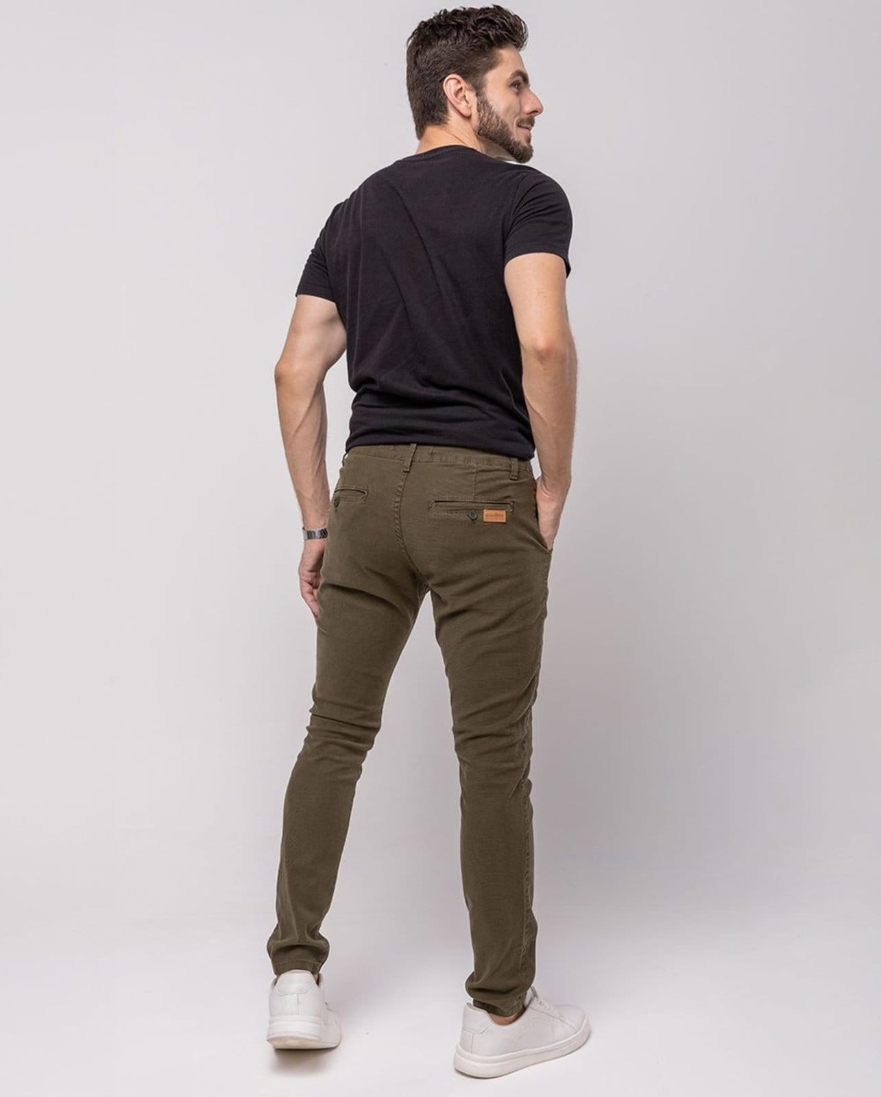Vista 2 Calça Sarja Chino Masculina Básica 22938 Consciência verde militar