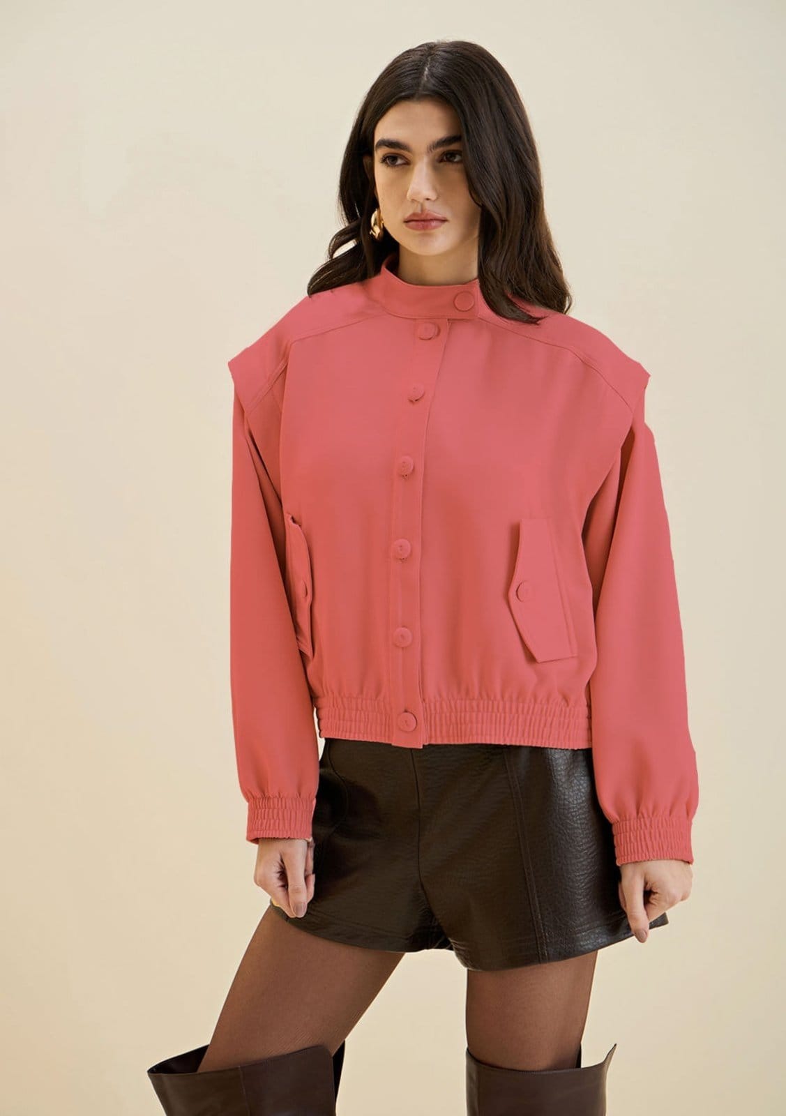 Vista 2 Jaqueta Morena Oversized Manga Longa Padrão Morena Rosa rosa