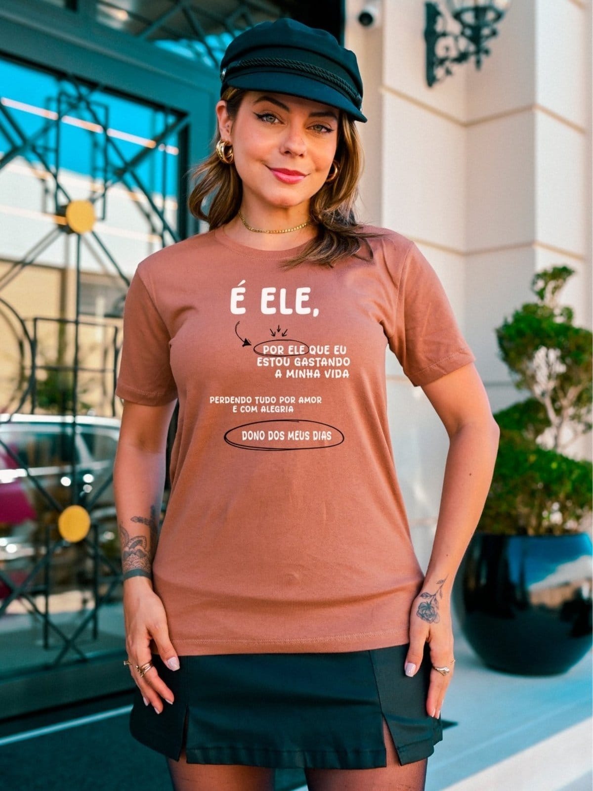 Camiseta Feminina Cianitas Estampa É Ele