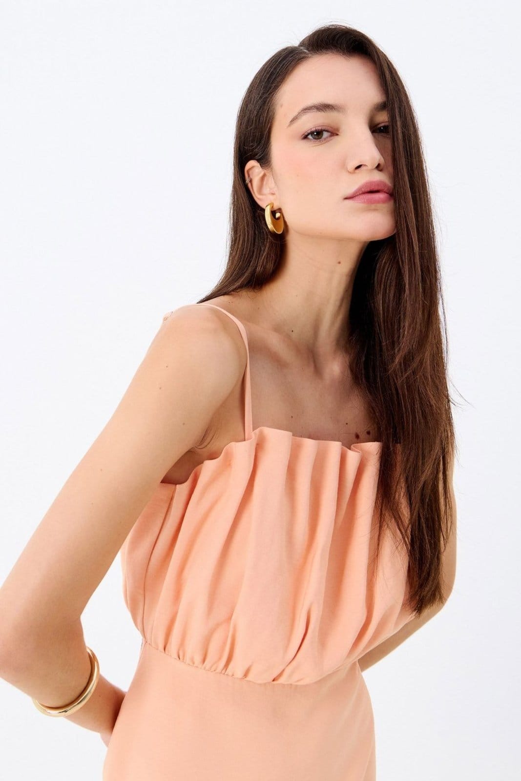 Vista 2 Vestido Curto Busto Franzido ACT FEMININO coral