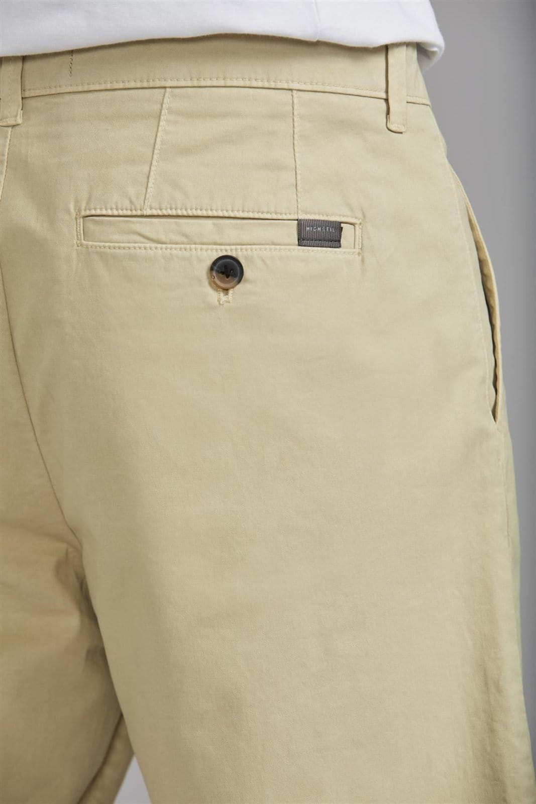 Vista 2 HIGHSTIL Bermuda Chino Comfort Areia HIGHSTIL bege