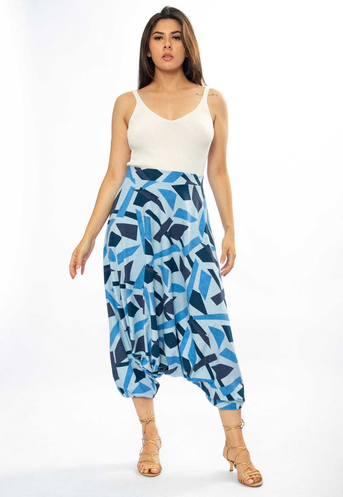 Vista 2 Calça Saruel Amazonia Vital Malha Caminhos de Azul Amazonia Vital azul marinho/estampado