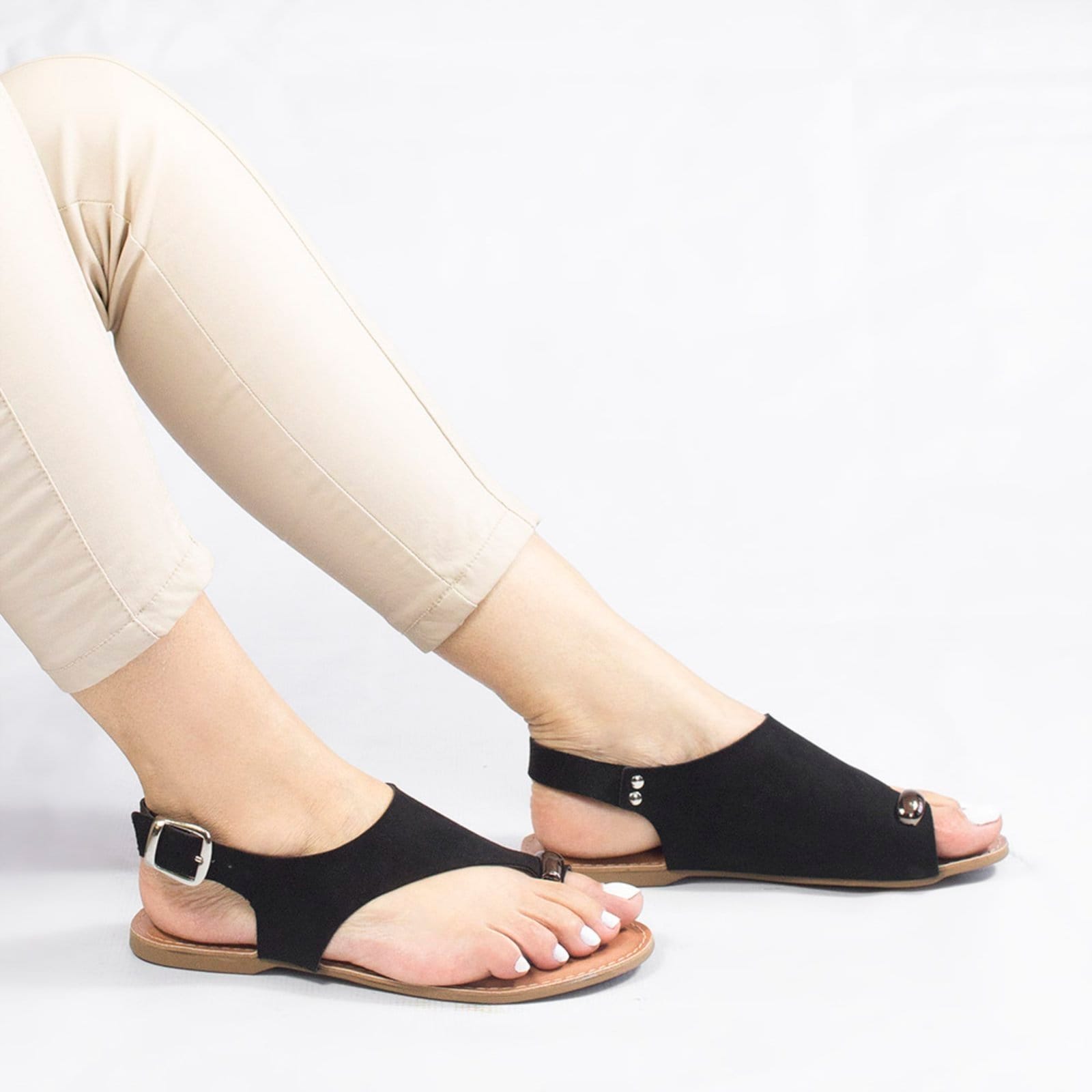 Vista 2 Sandália Rasteira Zatta Detalhe Dedo Bárbara Preta ZATTA preto