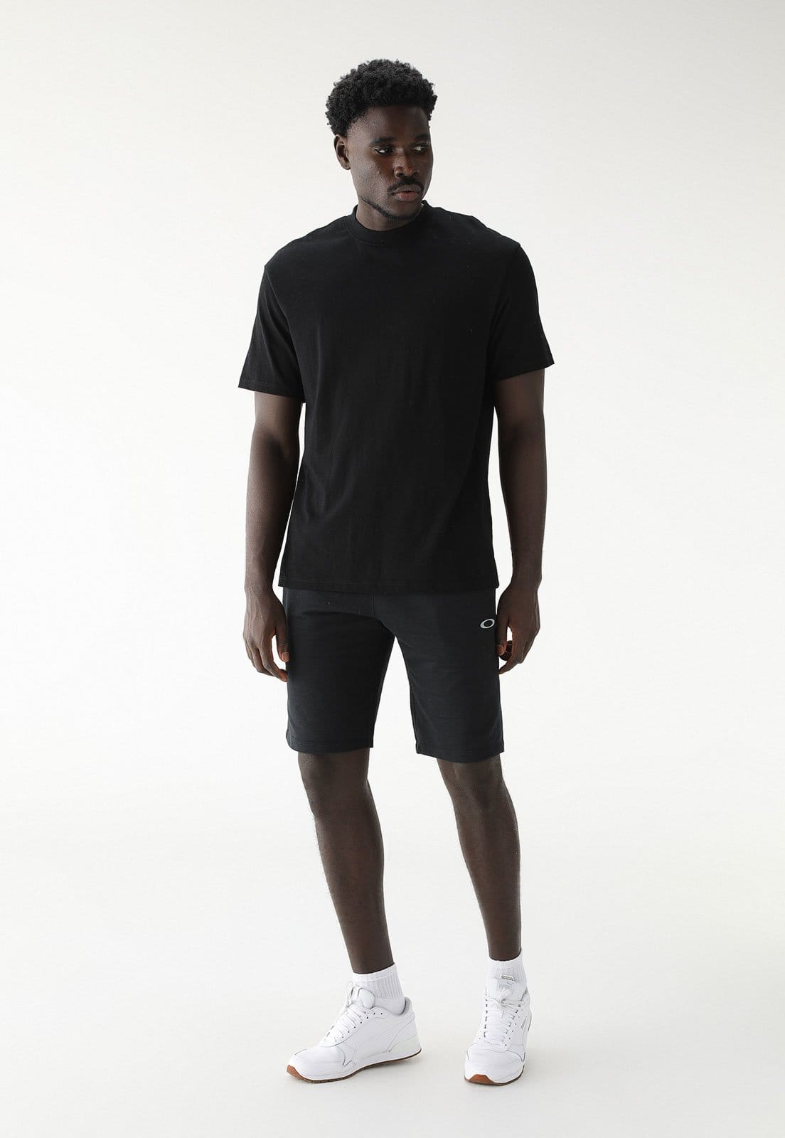 Bermuda de Moletom Oakley Reta Fleece Preta