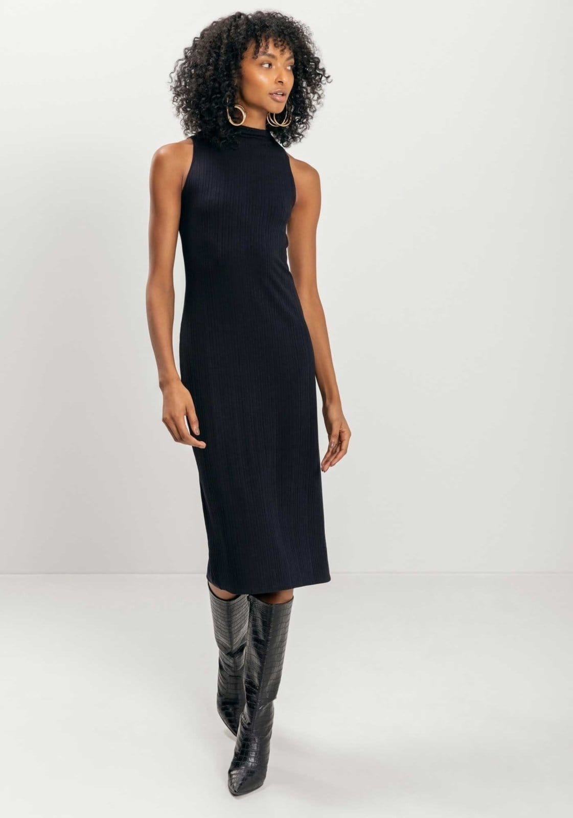 Vestido Midi Canelado Sem Mangas Com Gola Alta