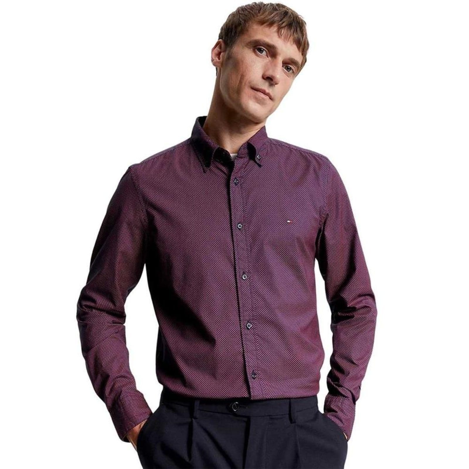 Vista 2 Camisa Social Manga Longa Tommy Hilfiger Natural Soft Flex Tommy Hilfiger vermelho natural