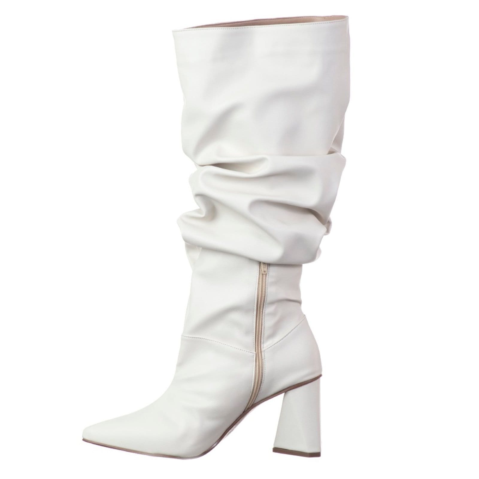 Vista 2 Bota Feminina Slouchy Salto Médio Triangular 23021 Napa Off White OFFWHITE Flor da Pele bege white
