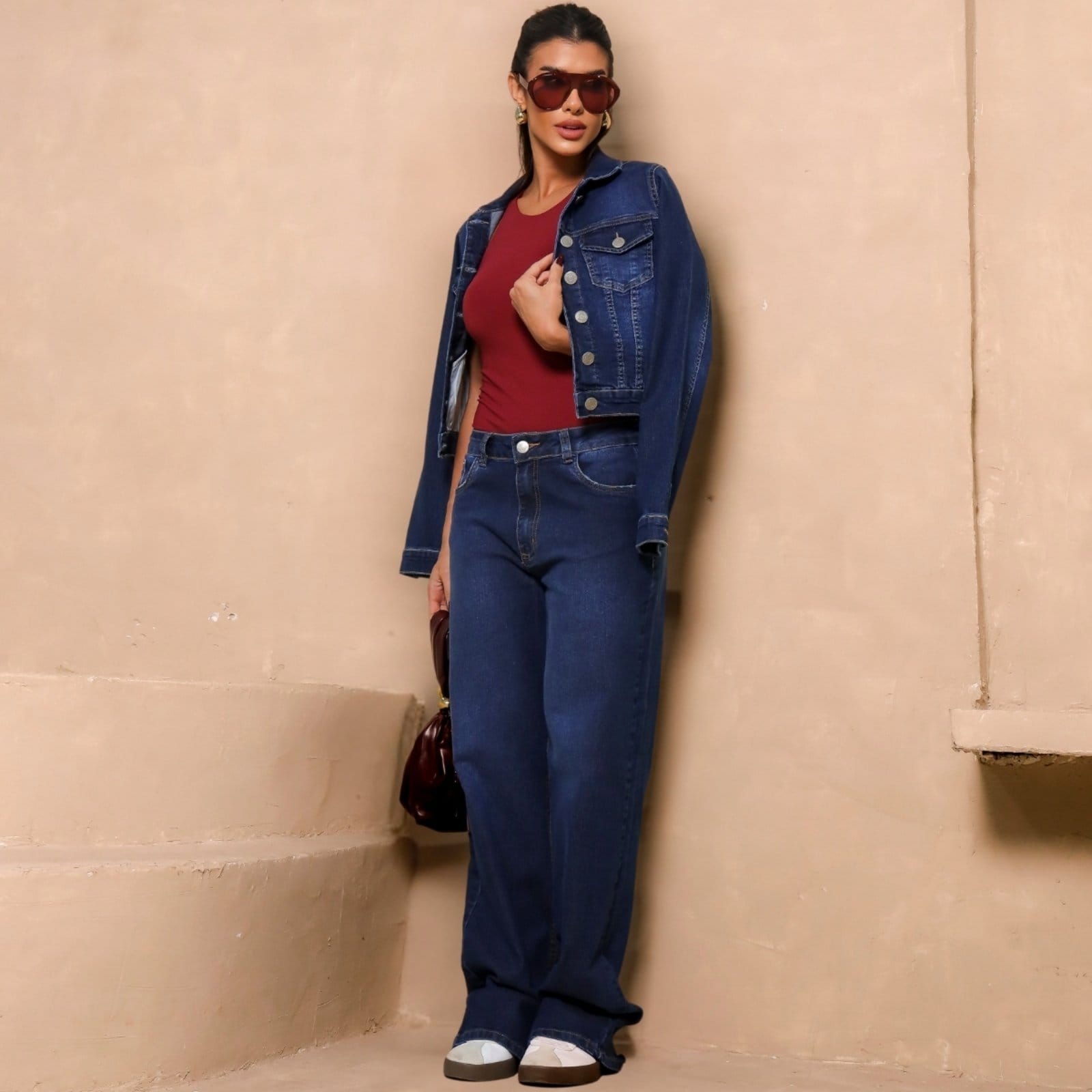 Vista 2 Calça Jeans Wide Leg Barra Normal Feminina Revanche Amância Revanche unico