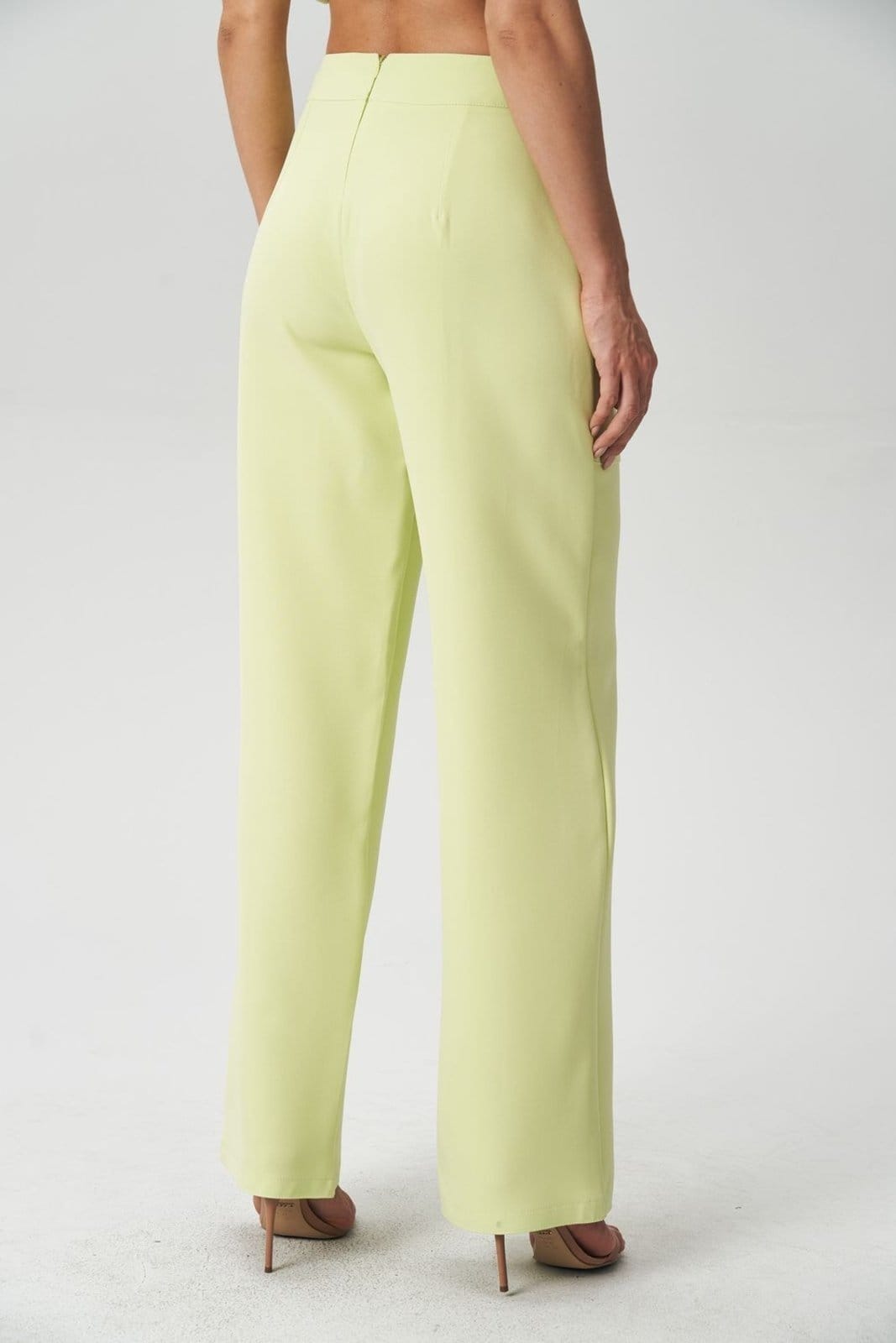 Vista 2 Calça Alfaiataria Feminina Acostamento ACT FEMININO preto