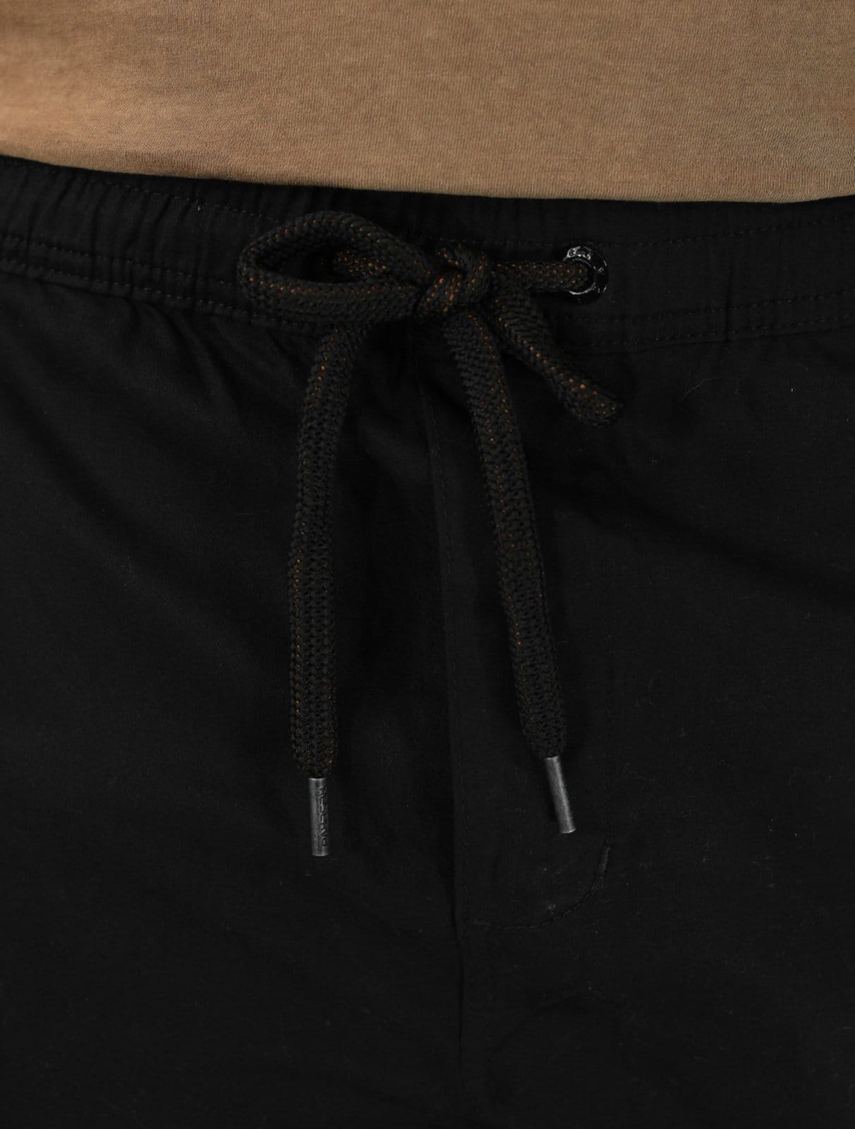 Vista 2 Bermuda Reserva Masculina Casual Santiago Preta Reserva preto