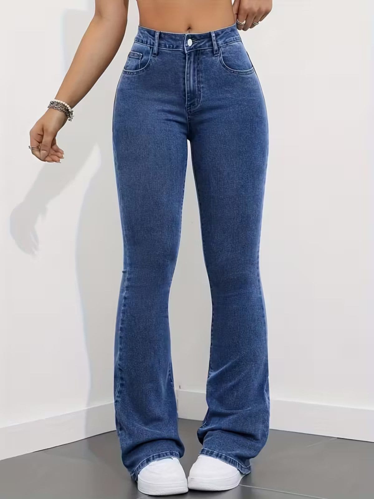 Calça Jeans Feminina Tex Jeans Flare Casual e Delicada Para Seu Dia a Dia Escura