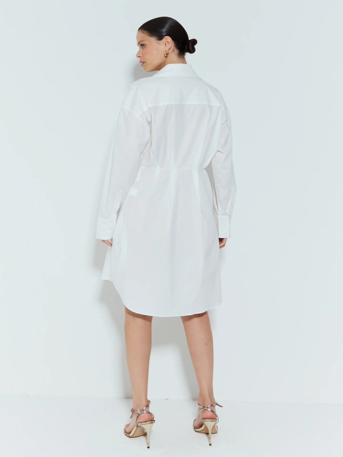 Vista 2 Vestido Chemise Zen Com Bolso Frontal e Amarração Off-White ZEN off-white white