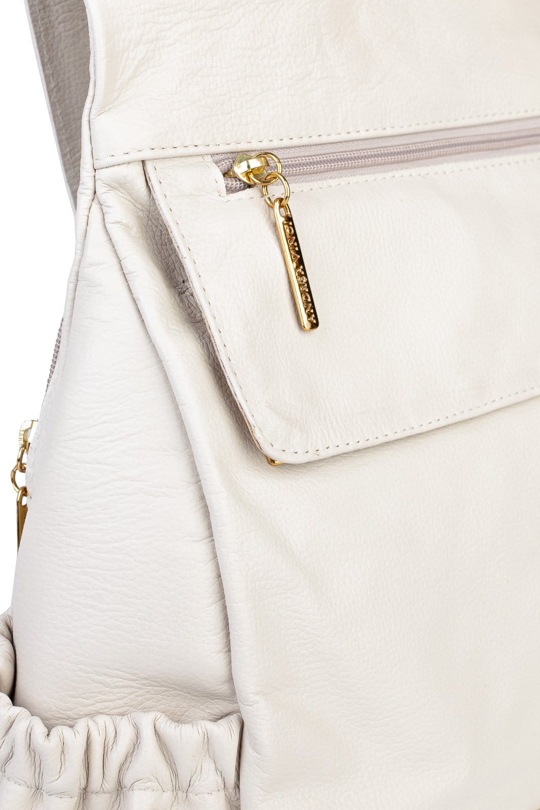 Vista 2 Mochila antifurto de couro liso Suelen - Marfim Andrea Vinci verde militar