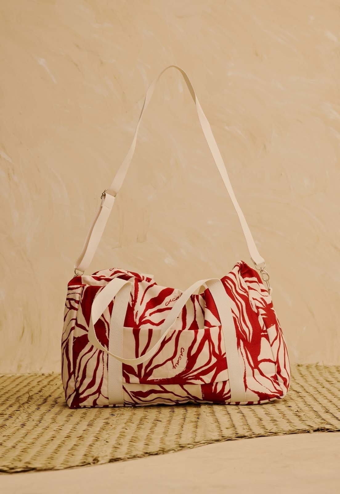 Vista 2 Mala de Viagem Estampada Cacau Zebra CaCay vermelho