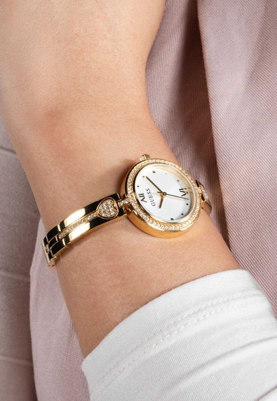 Vista 2 Relógio Guess Redondo Coração Cristal Guess dourado