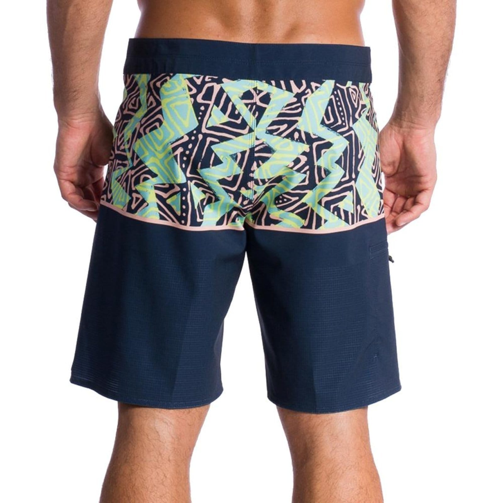 Vista 2 Bermuda Billabong Fifty50 Airlite SM24 Masculina Dark Blue Billabong azul blue