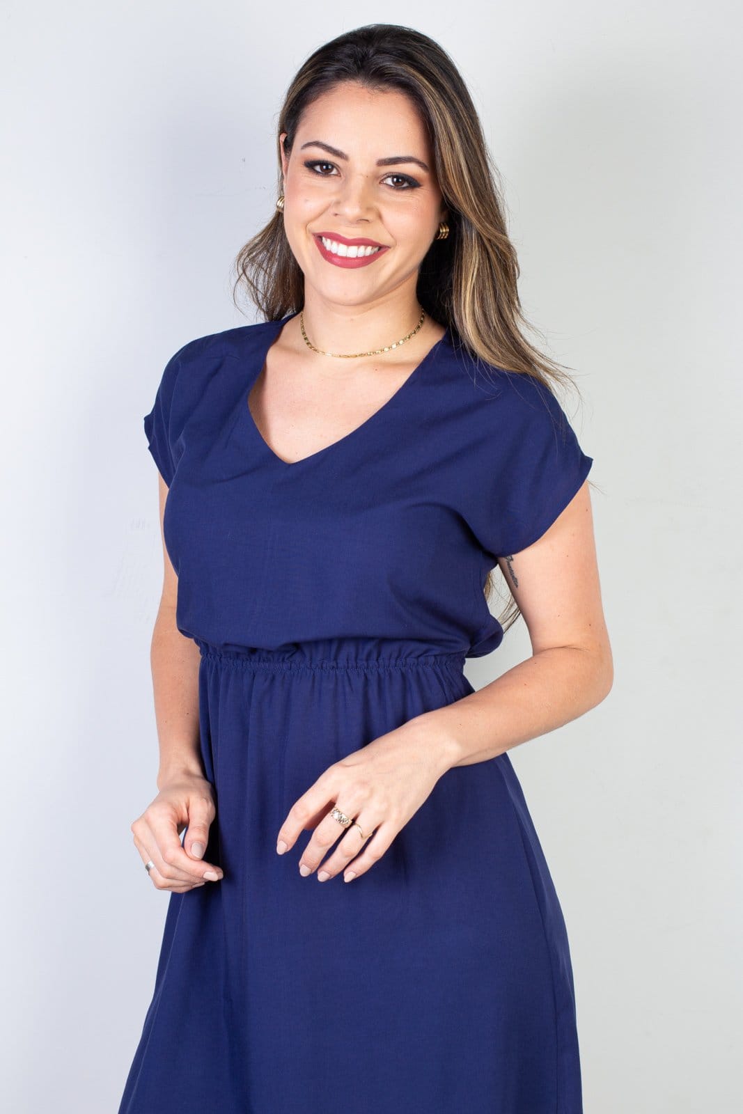 Vista 2 Vestido Enluaze Curto Feminino Com Elástico 51156 - Azul Marinho Enluaze vermelho azul