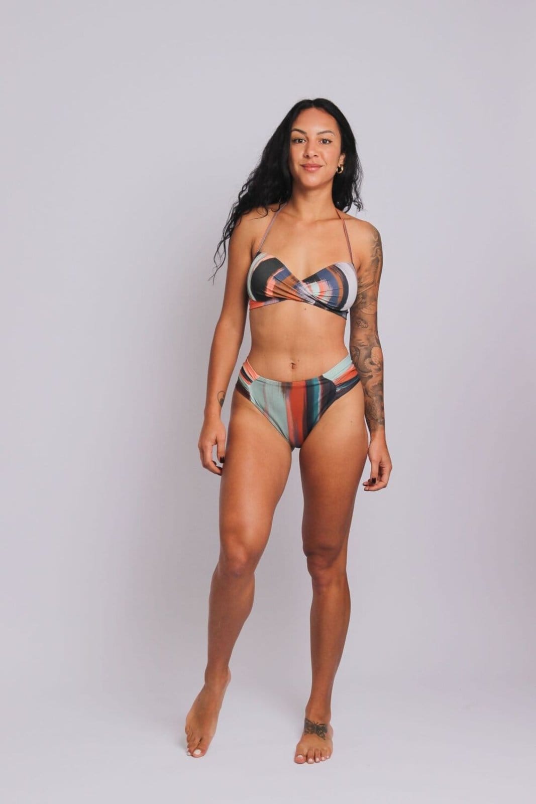 Vista 2 2405 - Calcinha do Biquíni Com Lateral Larga Franzida Aurora - Duna Casual DunaCasual estampado