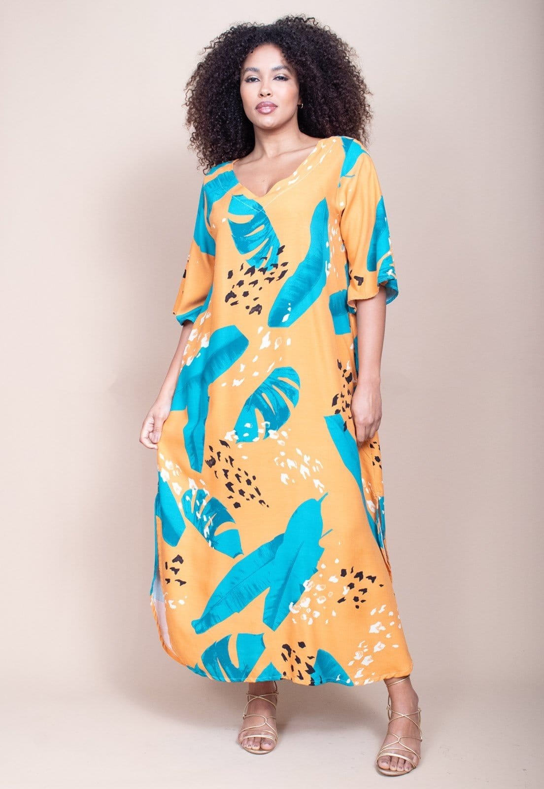 Vestido Cabanafree Midi Abapã Plano com Bolso Estampa Aurora Botânica