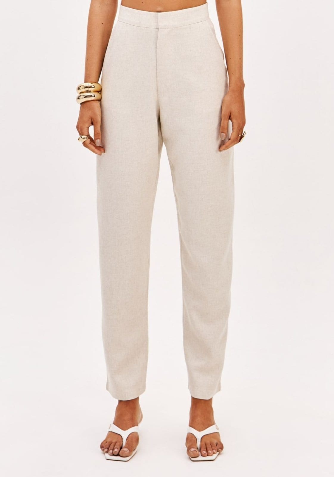 Vista 2 Calça Baggy Cintura Alta Com Linho Lança Perfume branco