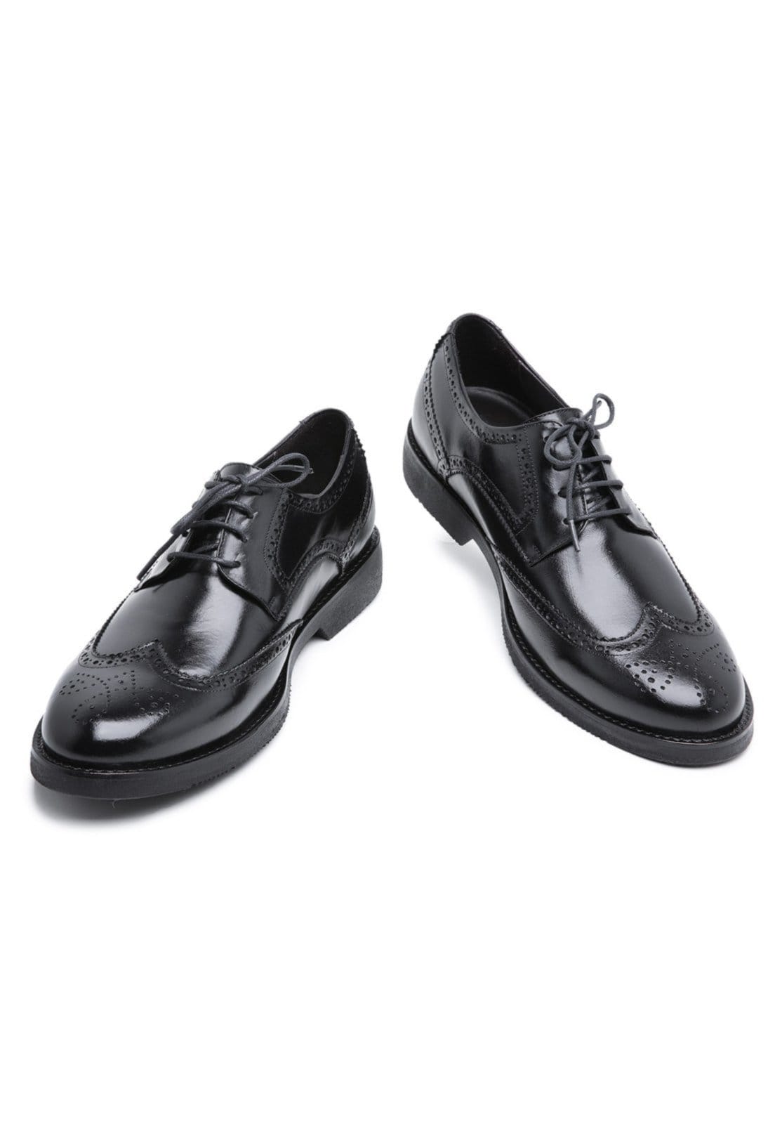 Vista 2 Sapato Casual Centuria Brogue em Couro Centuria Calçados preto