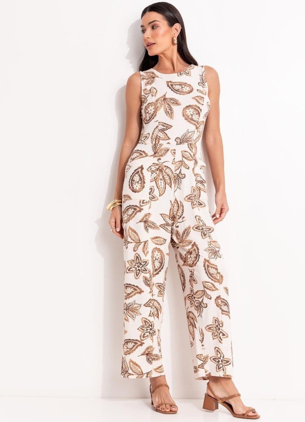 Macacão Em Malha De Viscose Floral Paisley