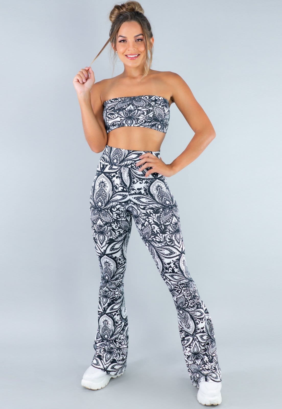 Conjunto Feminino MVB Modas Calça Flare Pantalona E Top Faixa Mandala