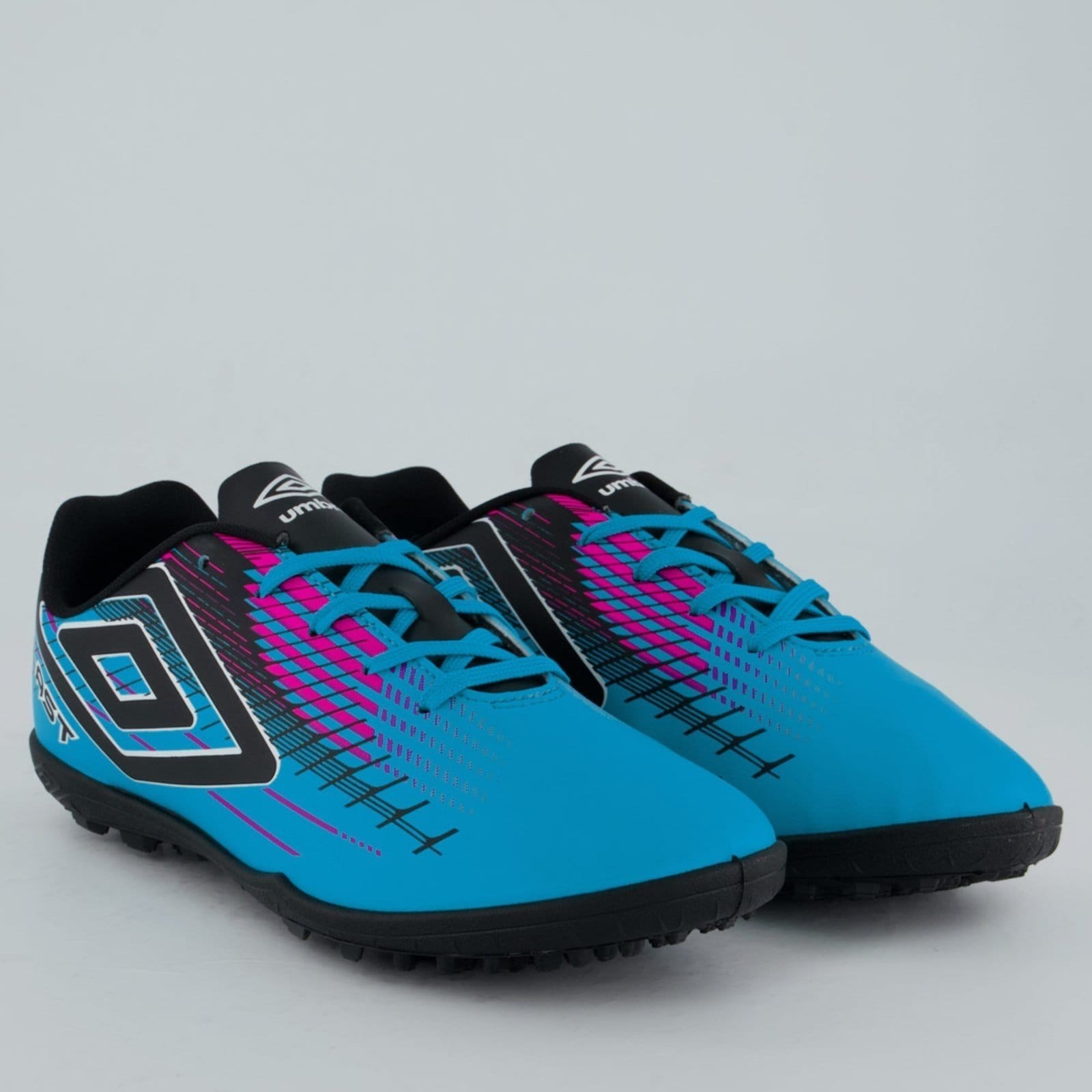 Vista 2 Chuteira Umbro Blast Society e Rosa Umbro azul