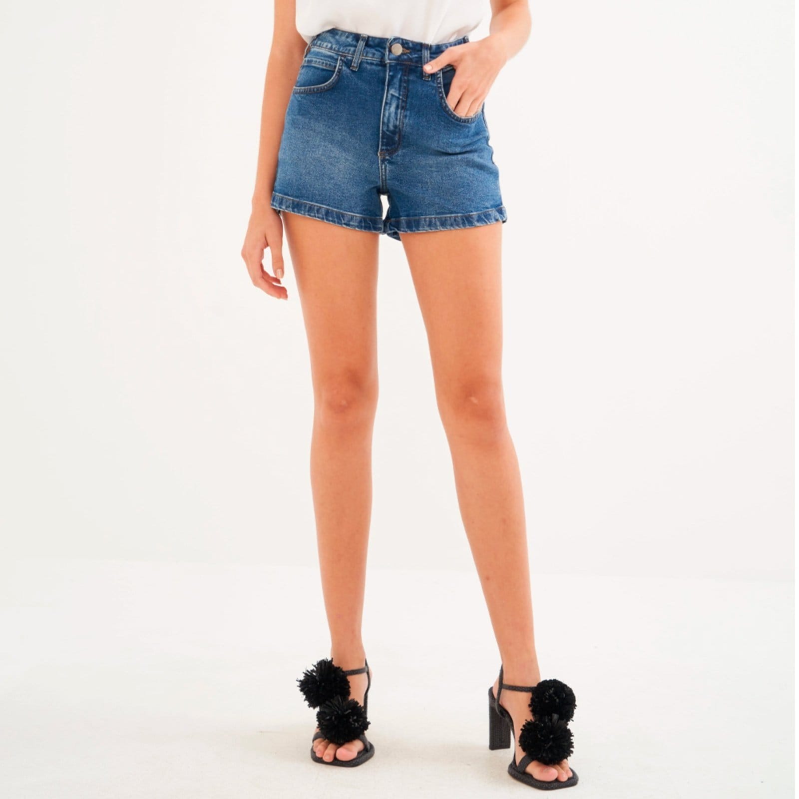 Short Jeans Colcci Tay Pr26 Feminino