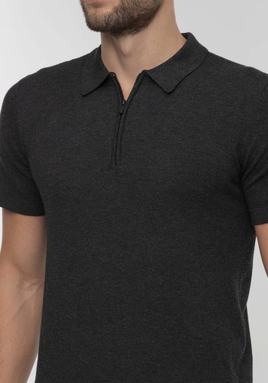 Vista 2 Camisa Polo De Mangas Curtas Com Zíper Em Malha Tricô Light Hangar 33 preto