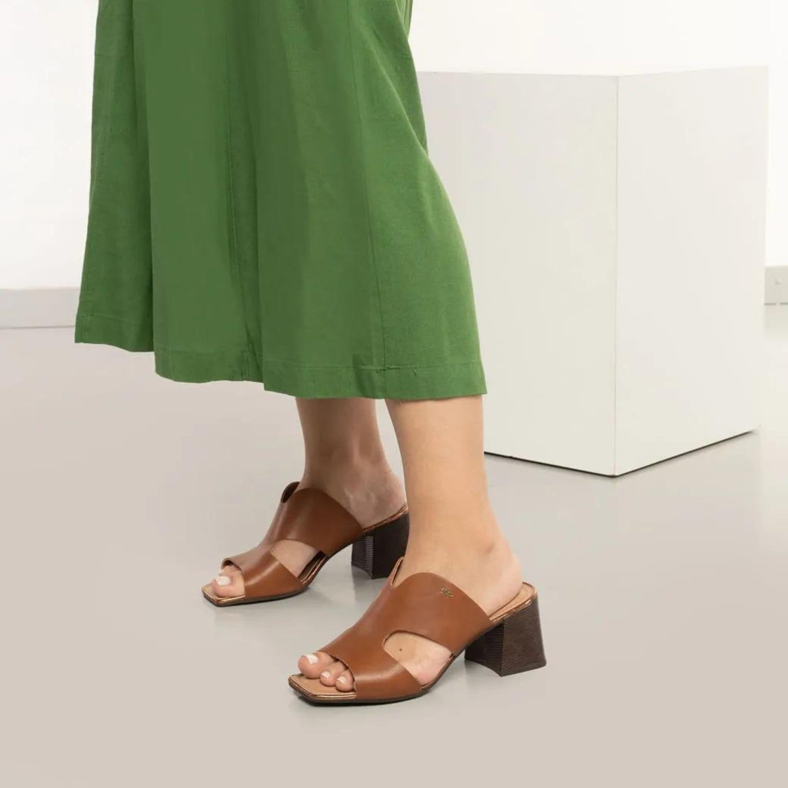 Vista 2 Tamanco Dakota Vertuo Casual Feminino Dakota marrom