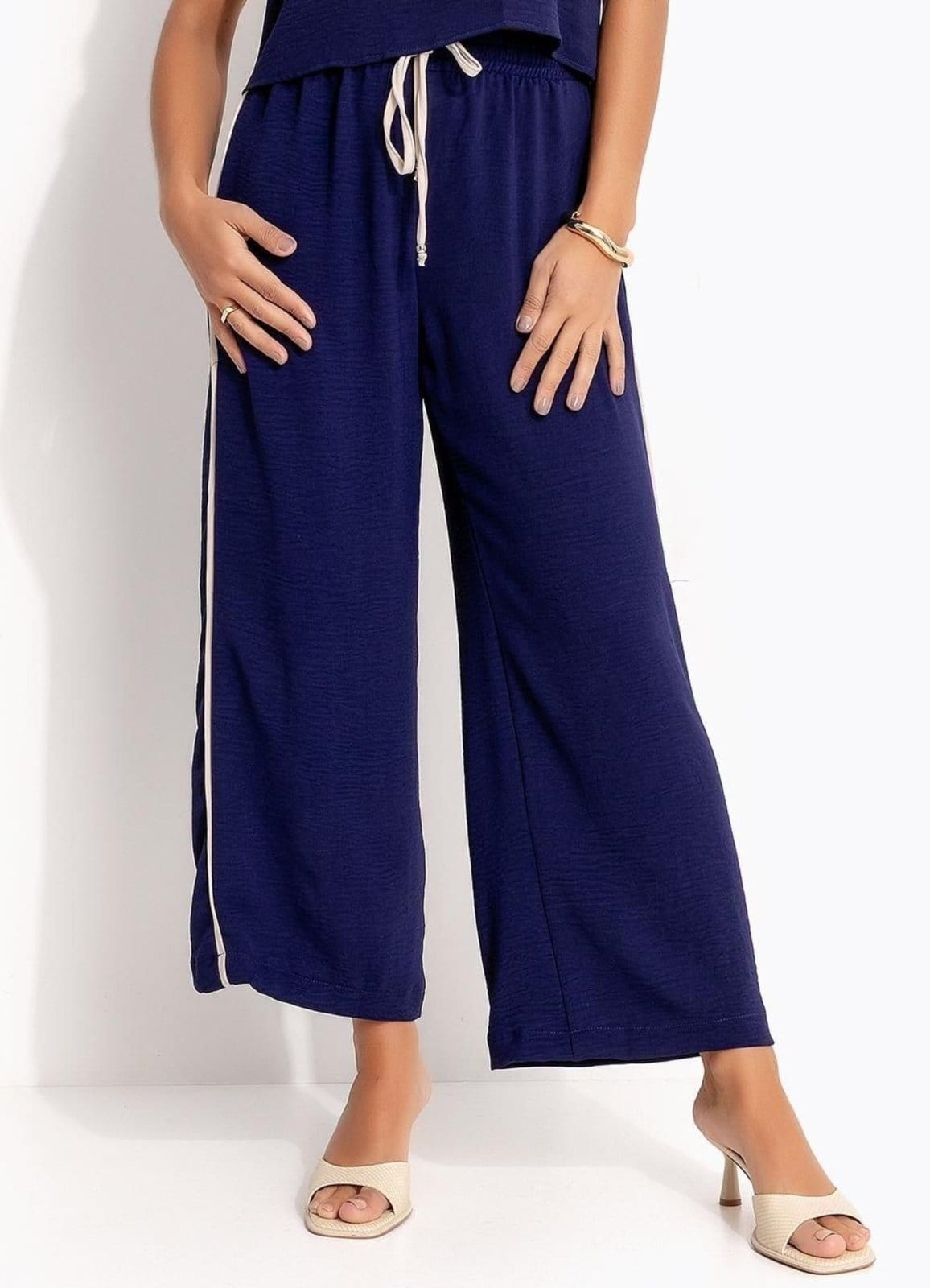 Calça Pantalona Em Poliéster Quintess Marinho