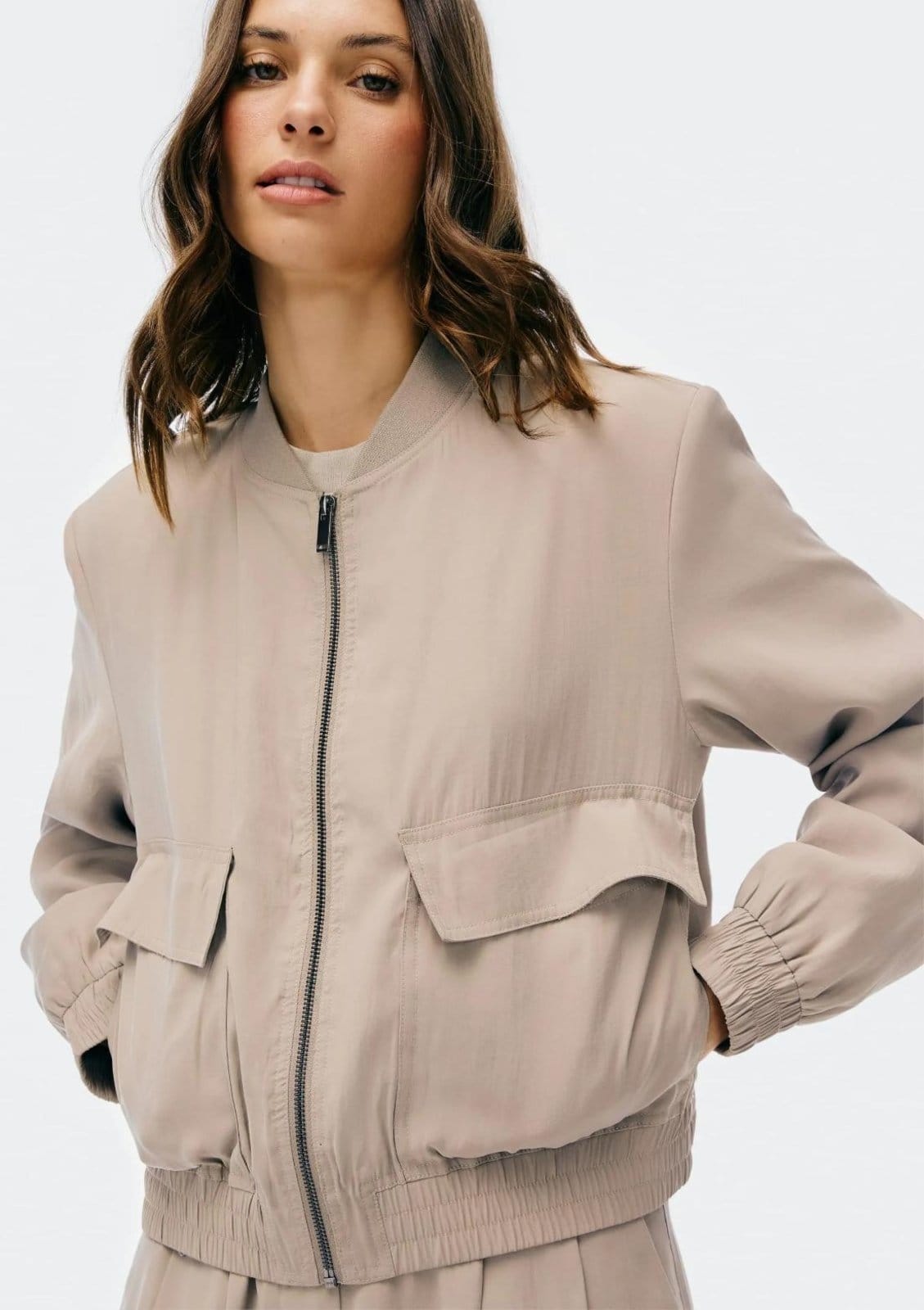 Vista 2 Jaqueta Feminina Bomber Hering cinza