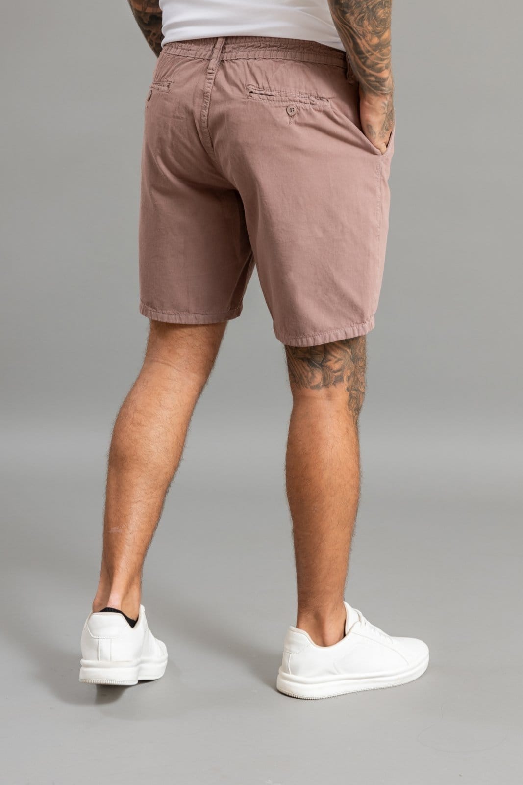 Vista 2 Bermuda Masculina Slim Sport Fino em Sarja Dialogo Dialogo Jeans marrom