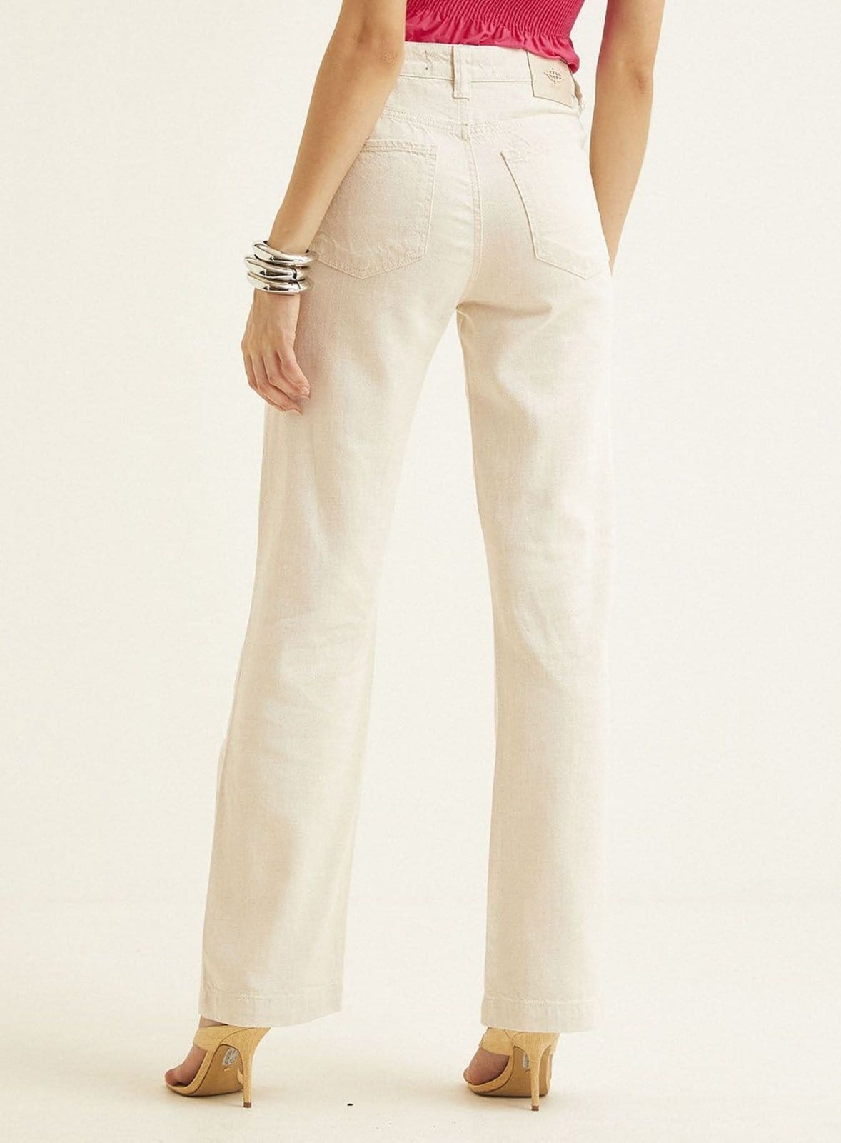 Vista 2 Calça Feminina Sarja Reta Ampla - Laura Triton Praia Triton bege