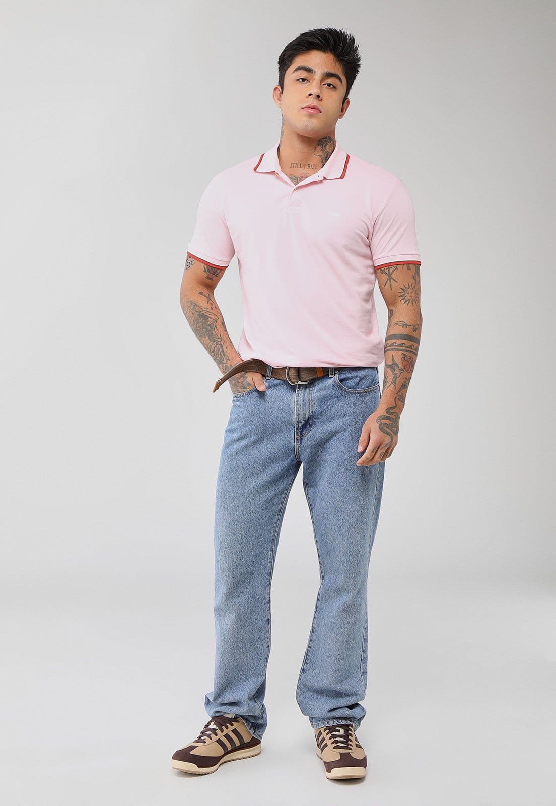 Vista 2 Polo Masculina Colcci Detalhe Contrastante Claro Colcci rosa