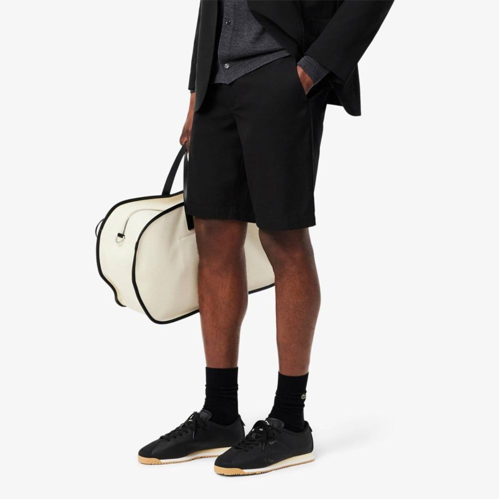 Vista 2 Bermuda Lacoste Chino em Gabardine, ajuste regular Lacoste preto