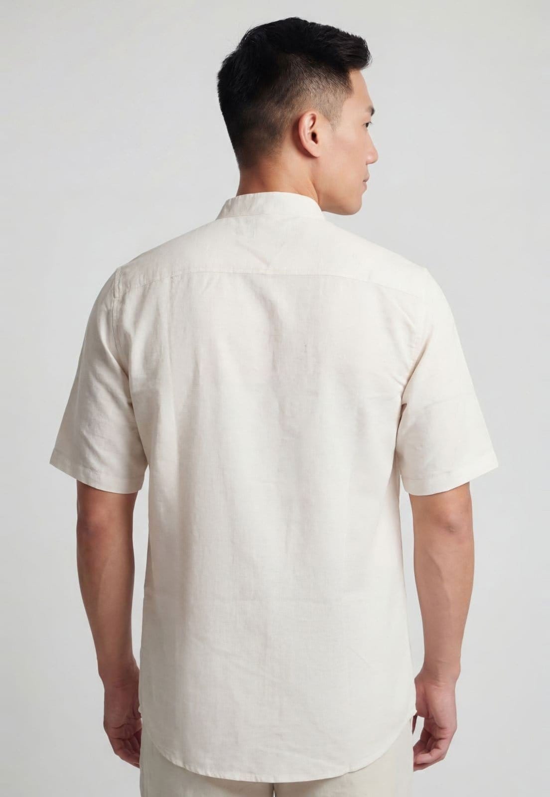 Vista 2 Camisa Masculina Colcci Gola Padre Off-White Colcci off-white white