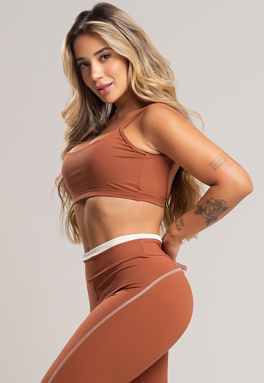 Top Feminino MVB Modas Cropped Fitness Alcinha Costas Abertas Poliamida Mousse