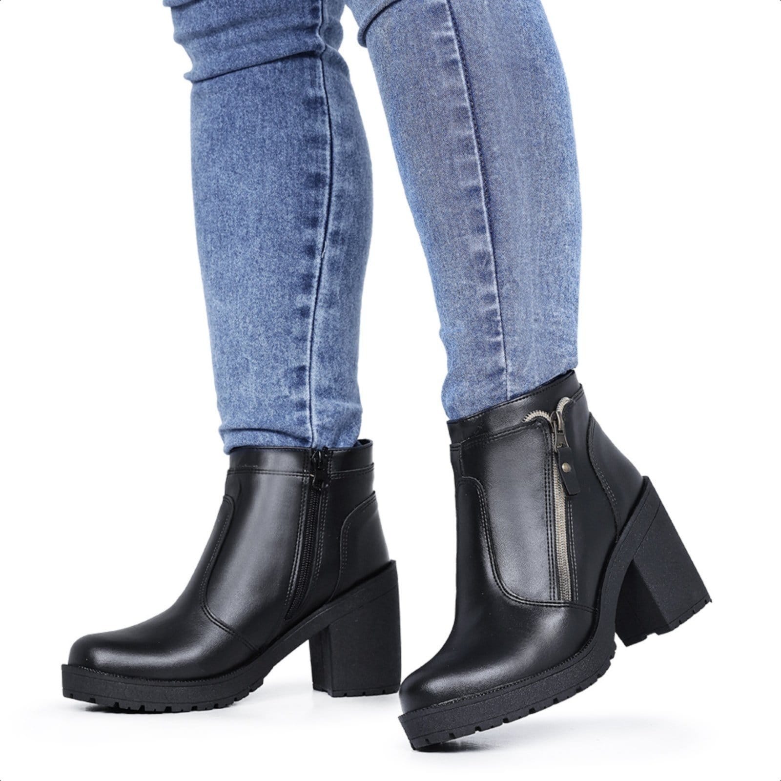 Vista 2 Bota Cano Curto Feminina Salto Tratorado Preta Bia Ramos preto