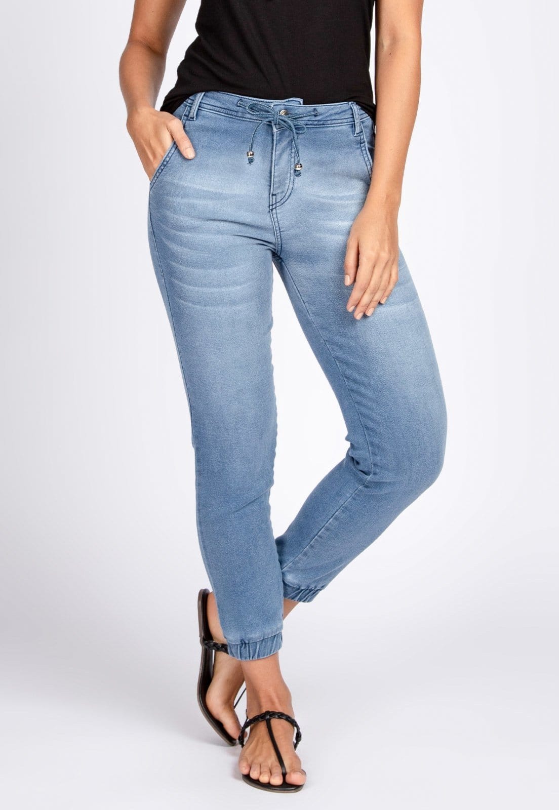 Calça Jogger Jeans Bloom Moletom Elástico Barra Claro