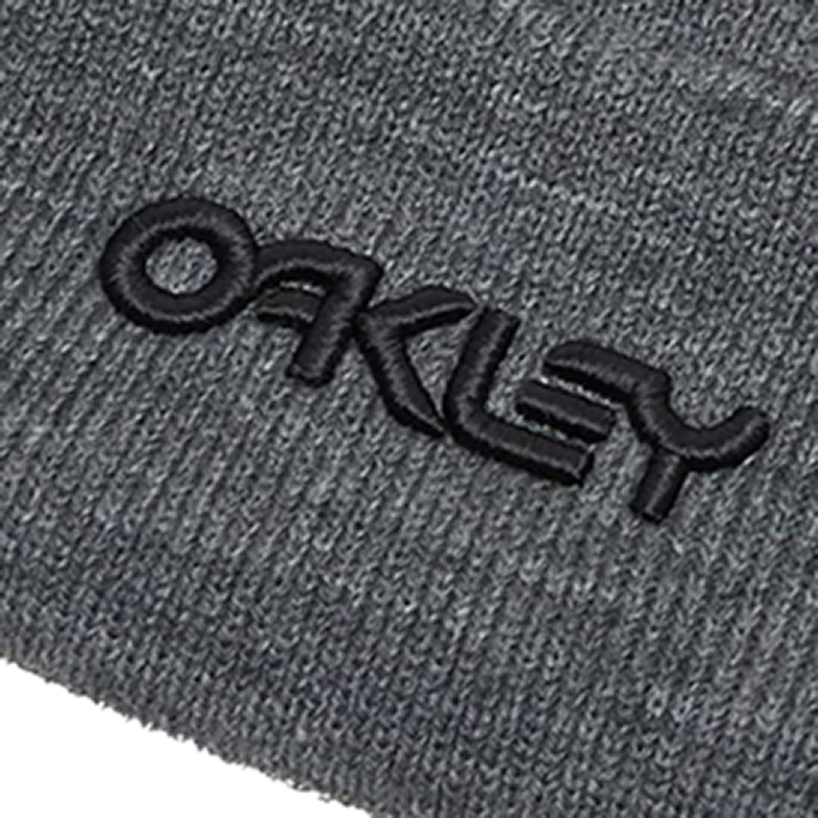 Vista 2 Gorro Oakley B1B Logo WT25 New Athletic Grey Oakley cinza grey
