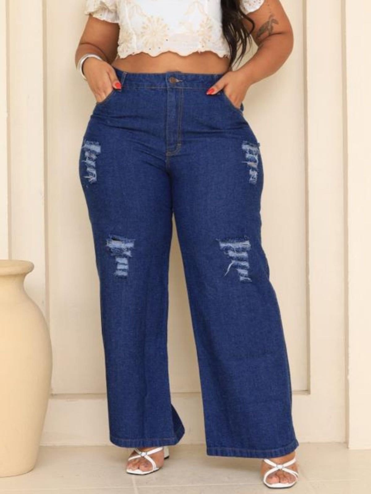 Calça Donna De Paula Wide Leg Jeans Escuro Com Rasgos Plus Size Cintura Alta Feminina