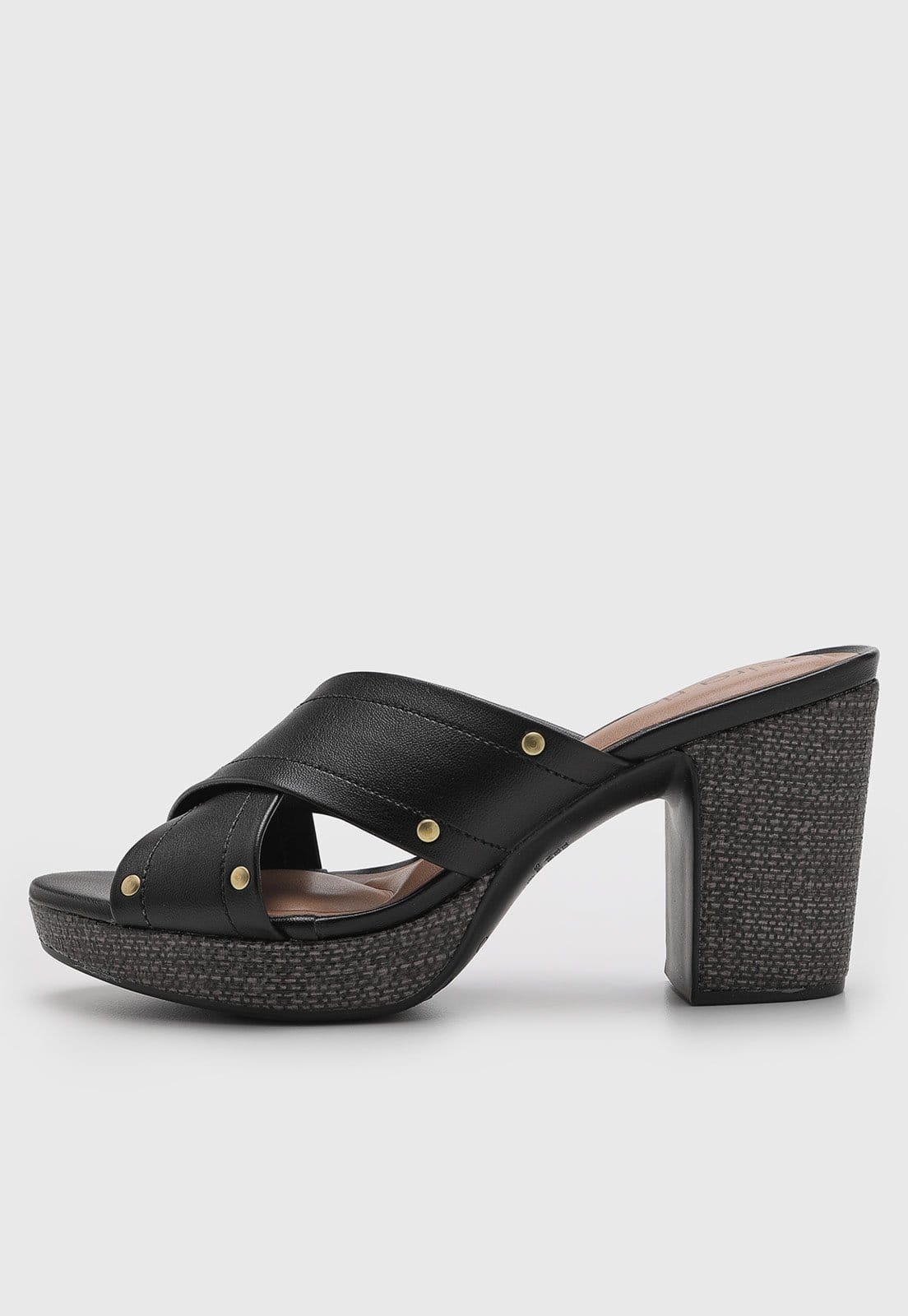 Sandália Alta Feminina Beira Rio Tiras Cruzadas Salto Bloco Preta