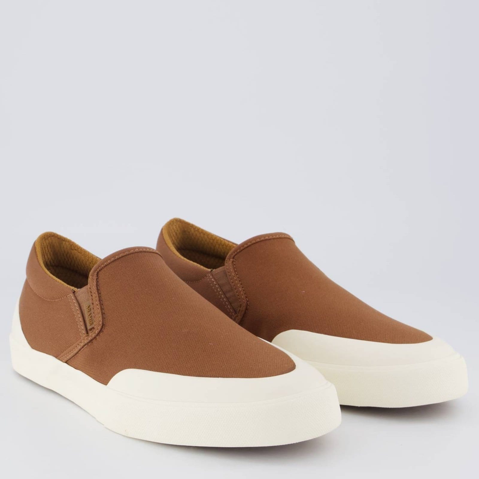 Vista 2 Tênis Aramis Easy Hula Aramis marrom