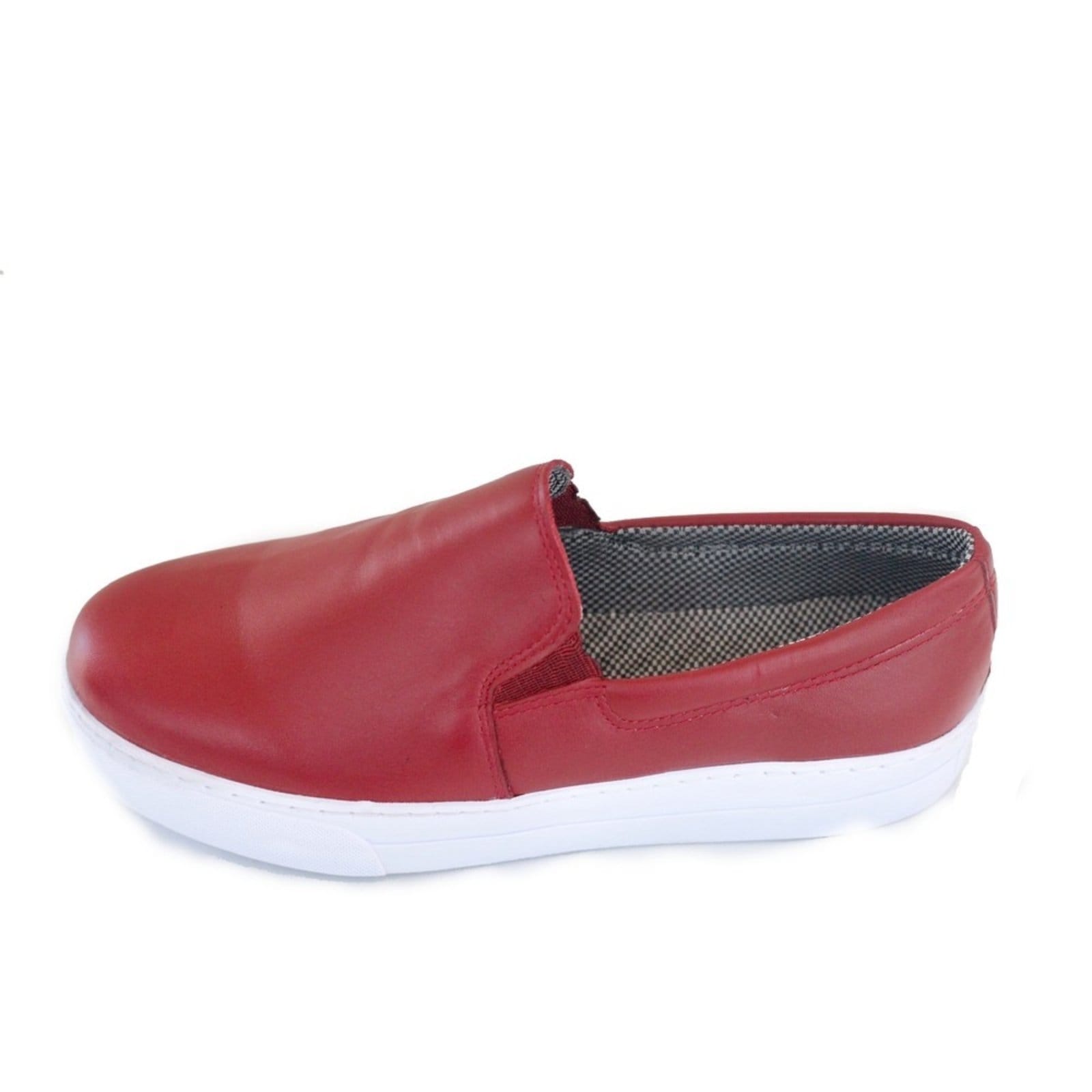 Tênis Feminino Slip On em Couro