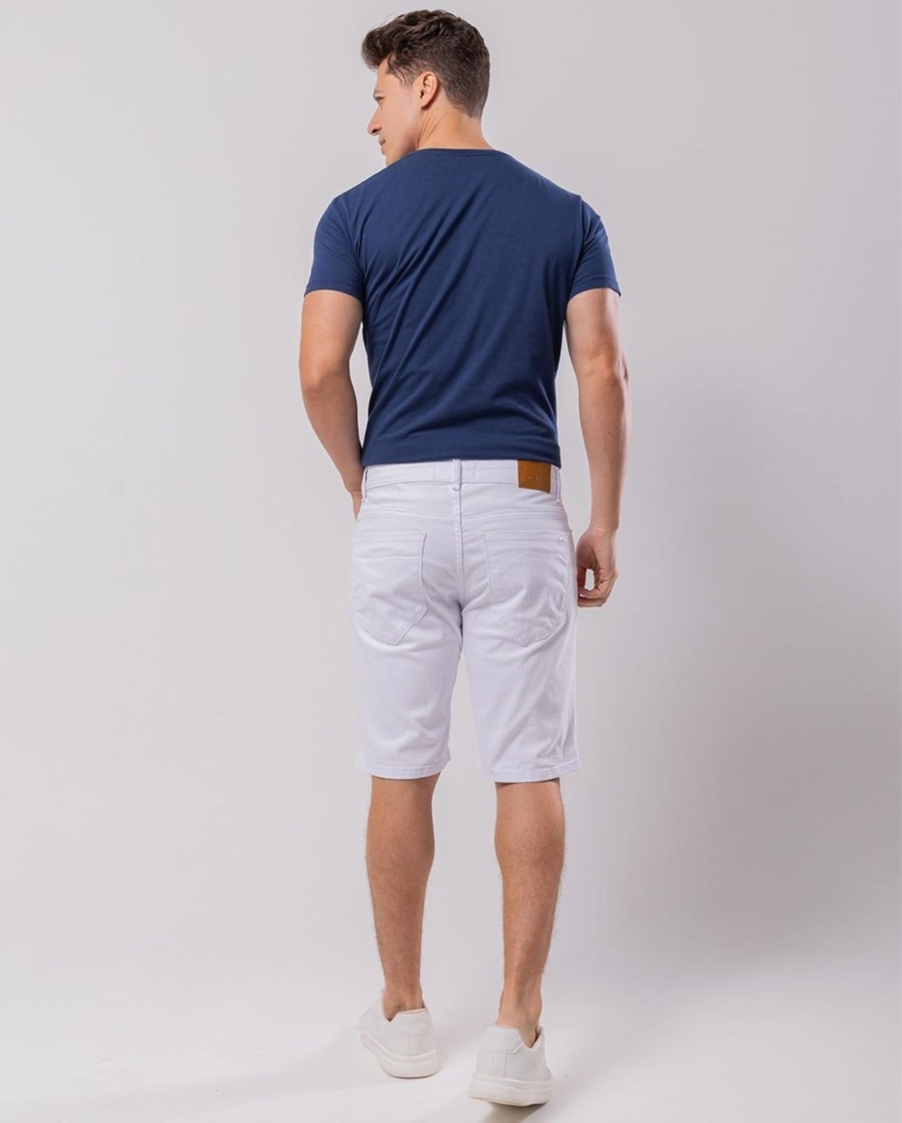 Vista 2 Bermuda Masculina Branca 24534 Consciência branco