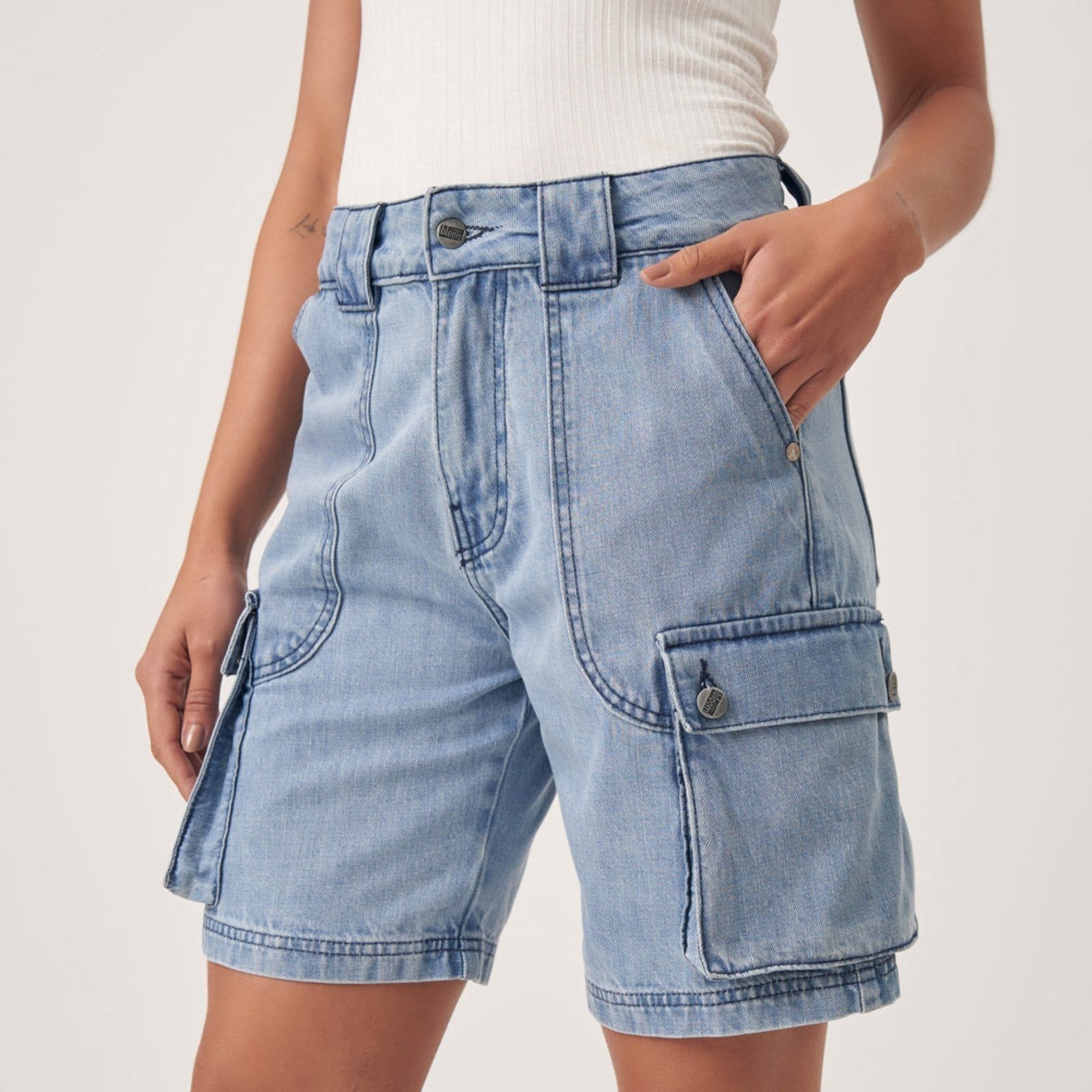 Bermuda Jeans Bolso Fole Cargo Claro