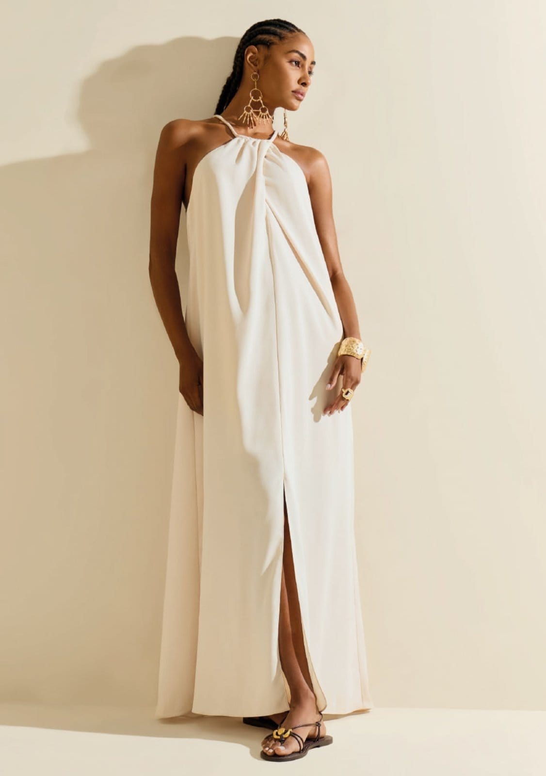 Vestido Morena Rosa Ajustado Decote V Sem Manga Midi Bege