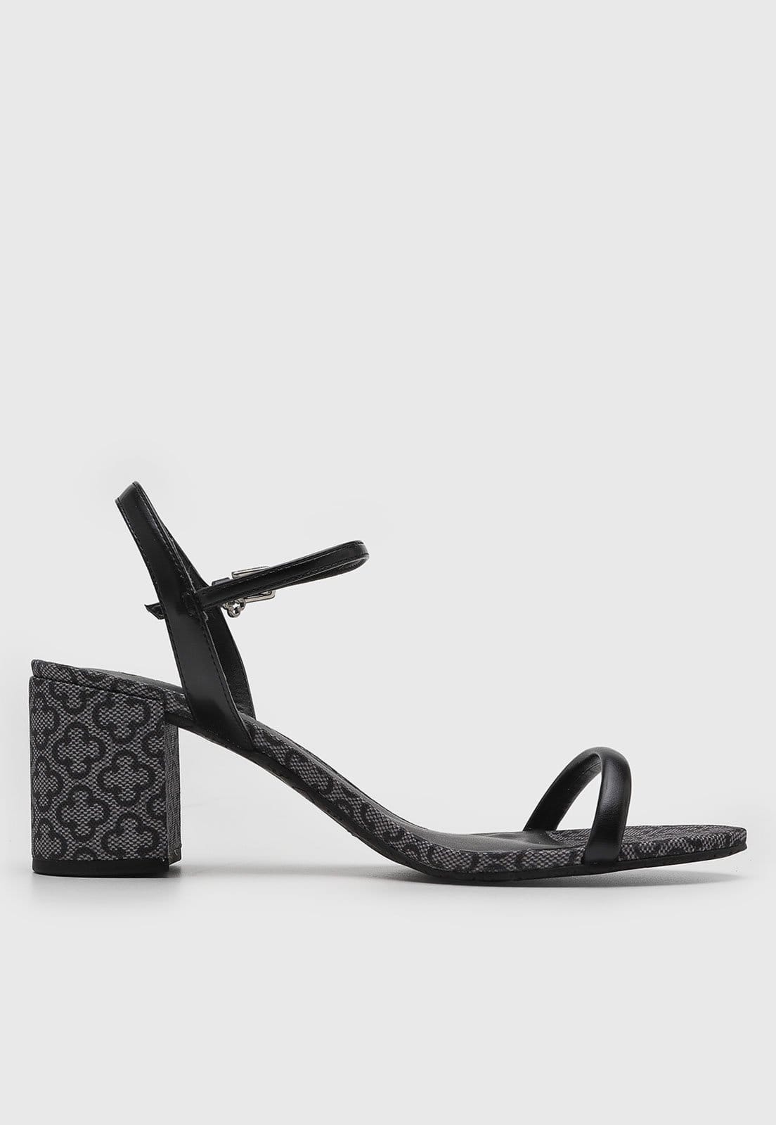 Vista 2 Sandália Feminina Capodarte Salto Bloco Monograma Preta Capodarte preto